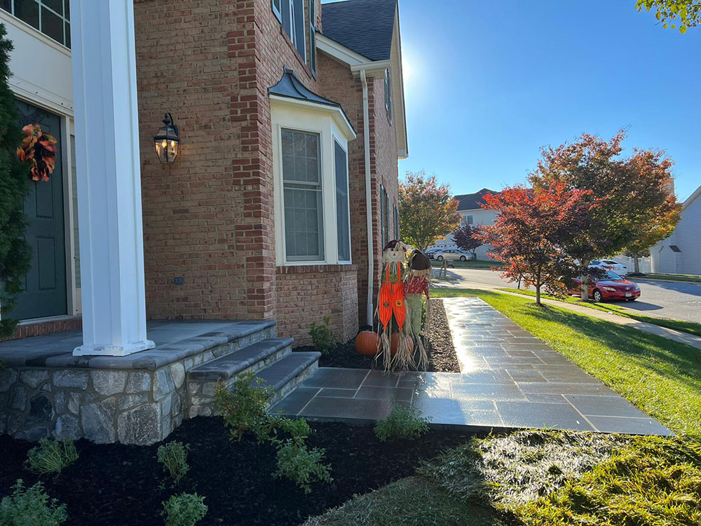 Natural Flagstone Walkway 4