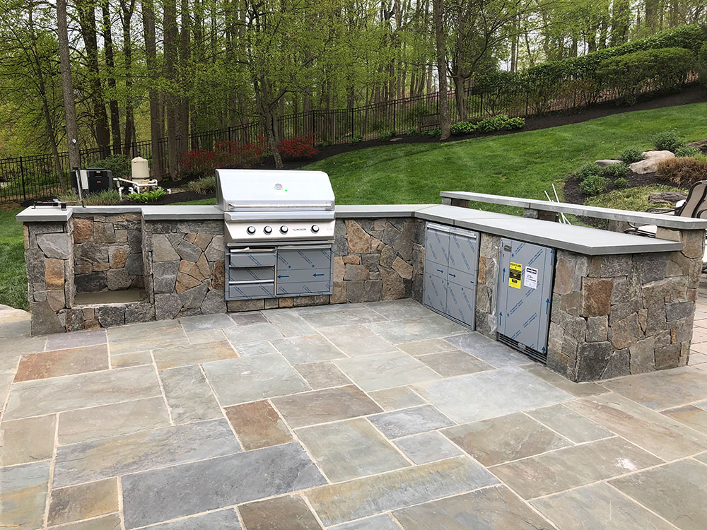 Outdoor Kitchen 3