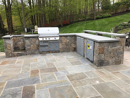 Outdoor Kitchen